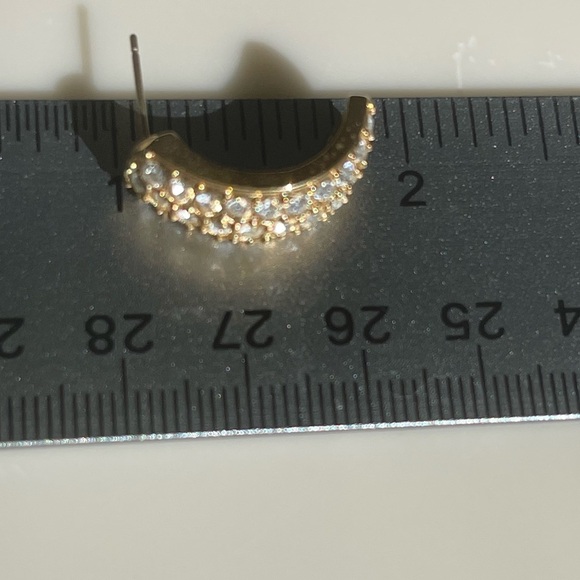 Vintage Roman Gold Tone And Crystal Earrings - Picture 11 of 14